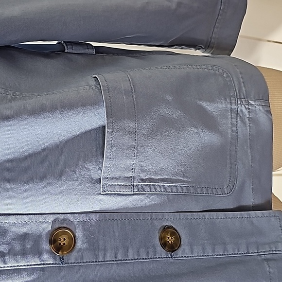Talbot's light blue lightweight jacket. 4 front pockets. Button front. Size med - Picture 4 of 11